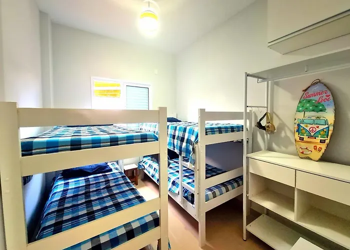 Apartamento com piscina em UBATUBA